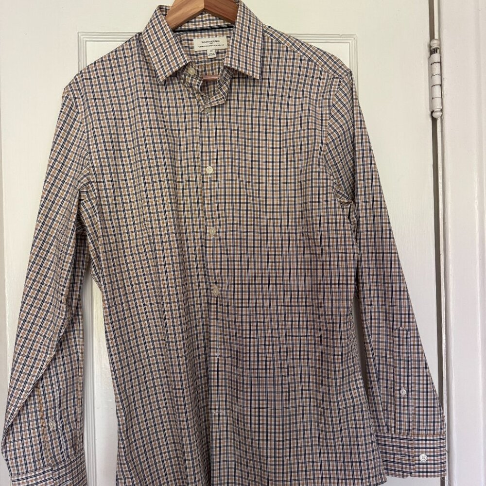Banana Republic Factory Athletic-Fit Dress Shirt Size Medium NWOT